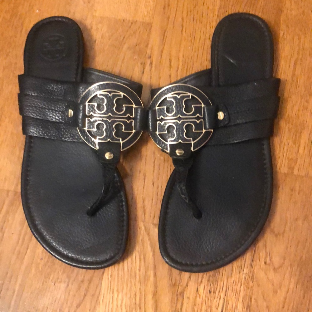 Tory Burch Miller size 9